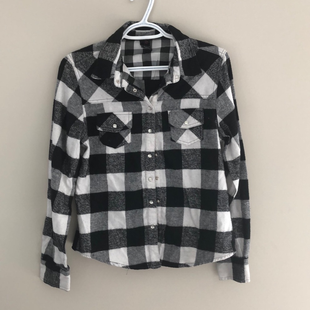 Plaid top